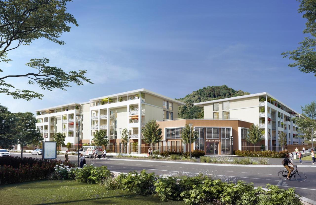 Résidence services seniors DOMITYS LES EAUX VIVES Digne-les-Bains Exterior foto