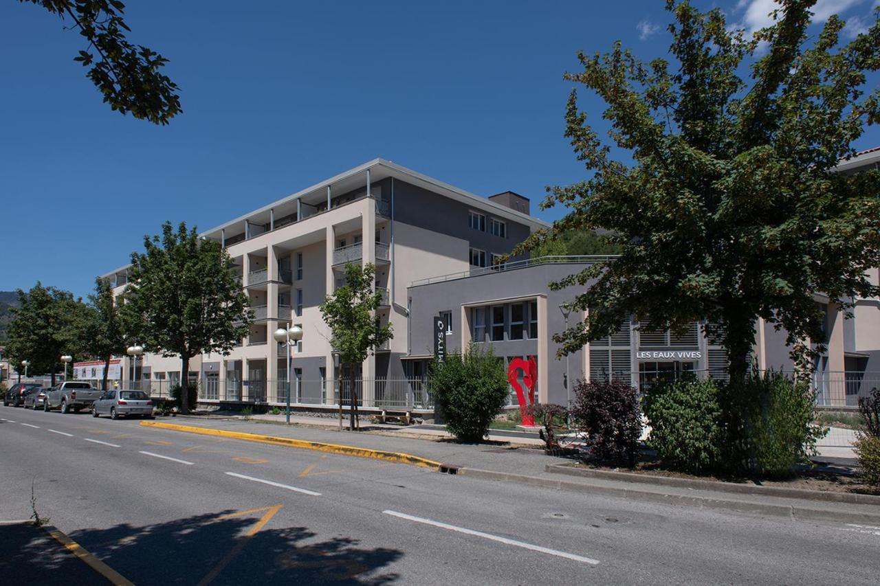 Résidence services seniors DOMITYS LES EAUX VIVES Digne-les-Bains Exterior foto